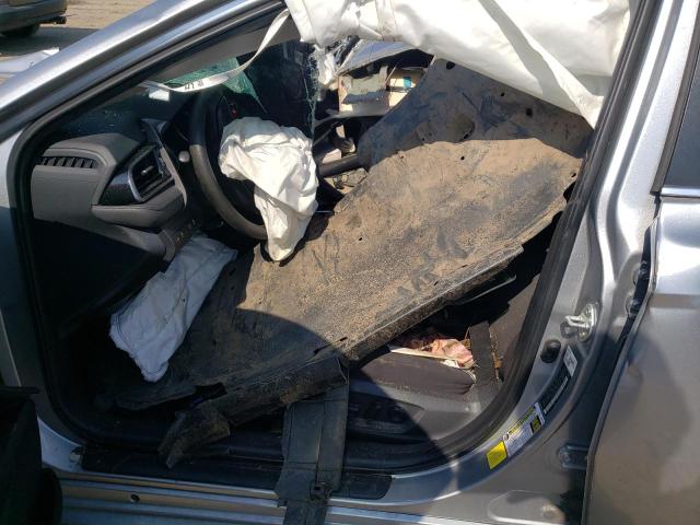 4T1C11AK0NU664858 - 2022 TOYOTA CAMRY LE SILVER photo 7