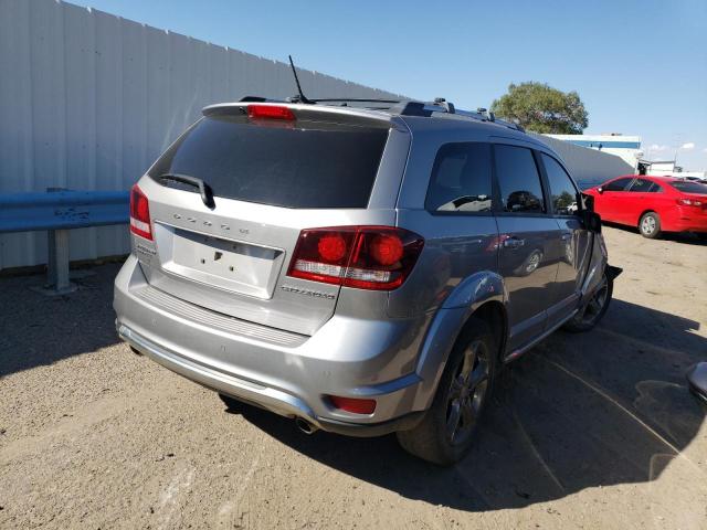 3C4PDDGGXHT556098 - 2017 DODGE JOURNEY CROSSROAD SILVER photo 3