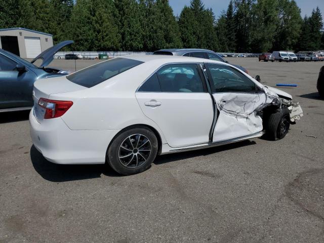 4T1BF1FK6CU518273 - 2012 TOYOTA CAMRY BASE WHITE photo 3