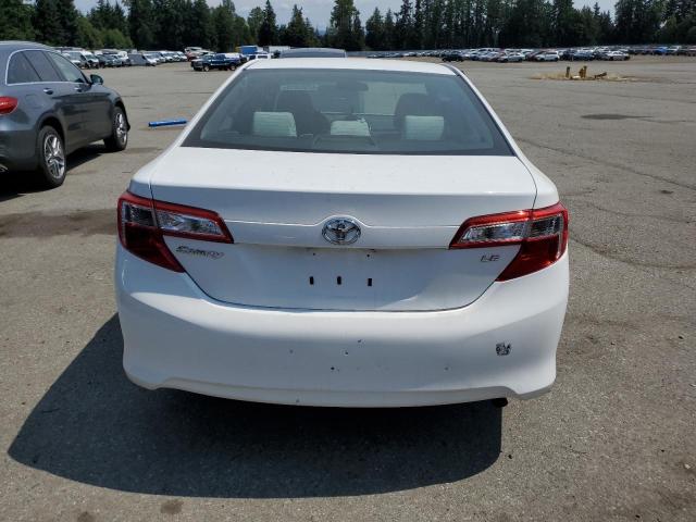 4T1BF1FK6CU518273 - 2012 TOYOTA CAMRY BASE WHITE photo 6