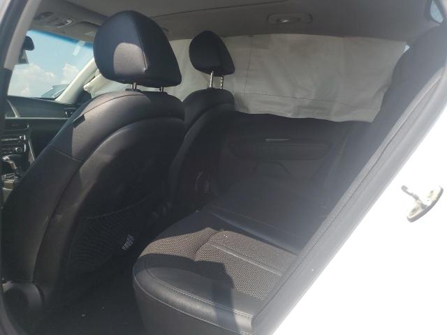 5XXGT4L38KG374232 - 2019 KIA OPTIMA LX أبيض صورة 10
