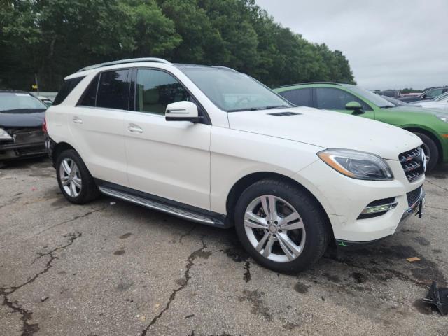 4JGDA5HB0EA369455 - 2014 MERCEDES-BENZ ML 350 4MATIC WHITE photo 4