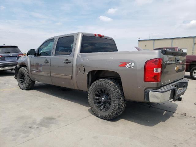 3GCPKSE70DG123213 - 2013 CHEVROLET SILVERADO K1500 LT TAN photo 2