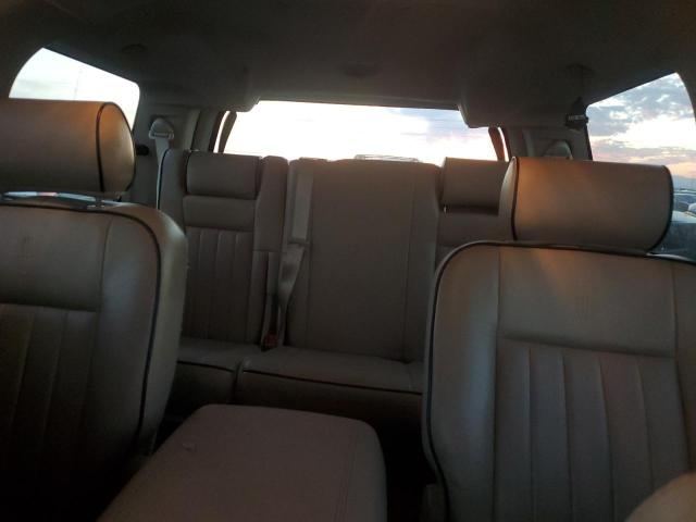 5LMFU28586LJ28657 - 2006 LINCOLN NAVIGATOR 白色 照片 10