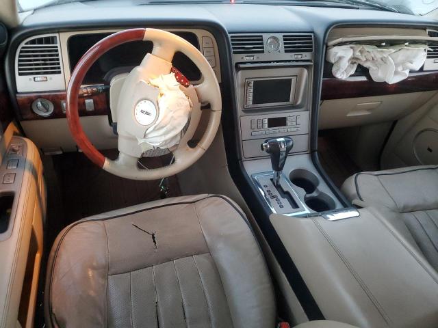 5LMFU28586LJ28657 - 2006 LINCOLN NAVIGATOR 白色 照片 8