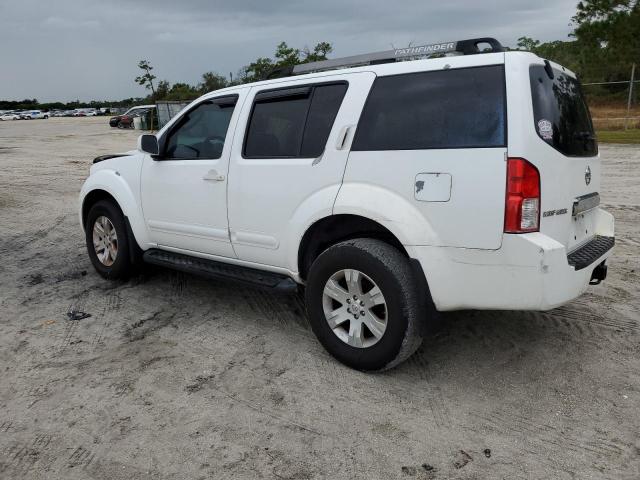 5N1AR18W95C734937 - 2005 NISSAN PATHFINDER LE 白色 照片 2