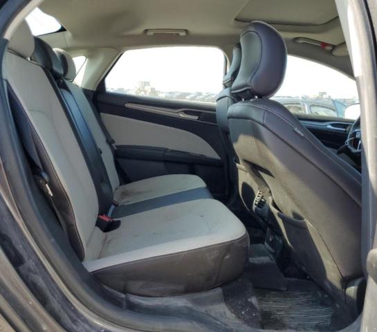 3FA6P0HD6KR111920 - 2019 FORD FUSION SE BLACK photo 10