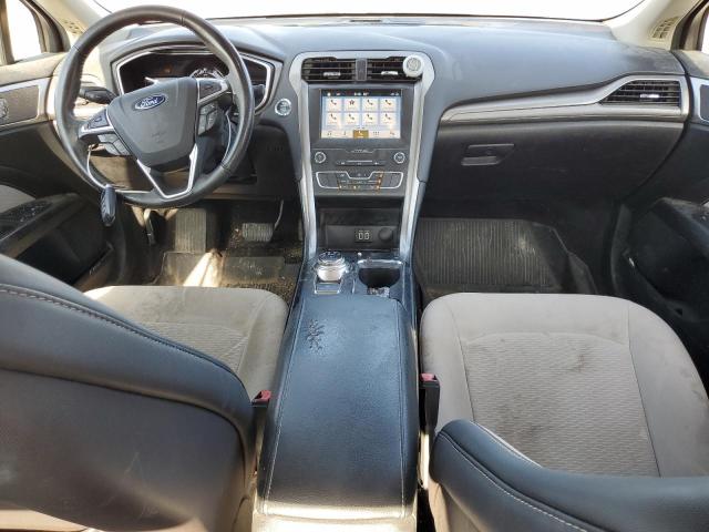 3FA6P0HD6KR111920 - 2019 FORD FUSION SE BLACK photo 8