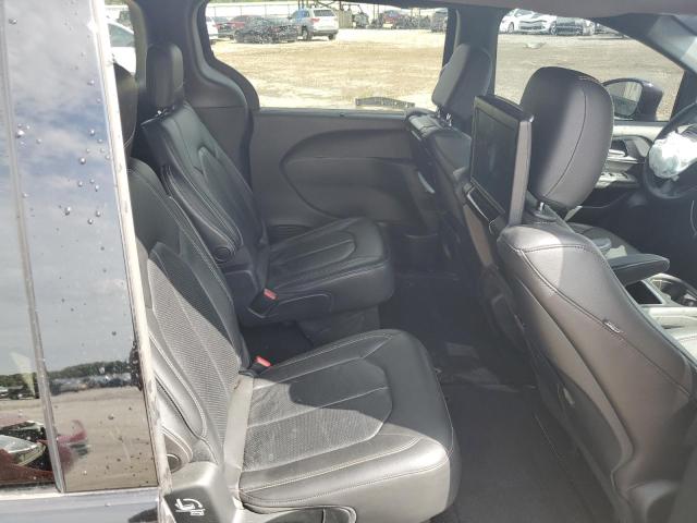 2C4RC1EG6JR263417 - 2018 CHRYSLER PACIFICA TOURING L PLUS BLACK photo 11