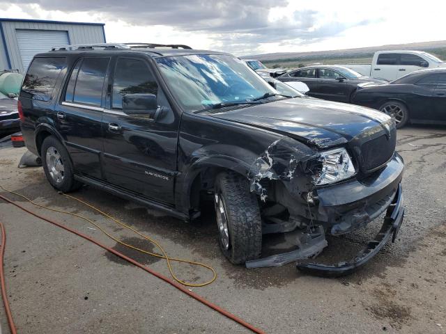 5LMFU27586LJ22150 - 2006 LINCOLN NAVIGATOR შავი ფოტო 4