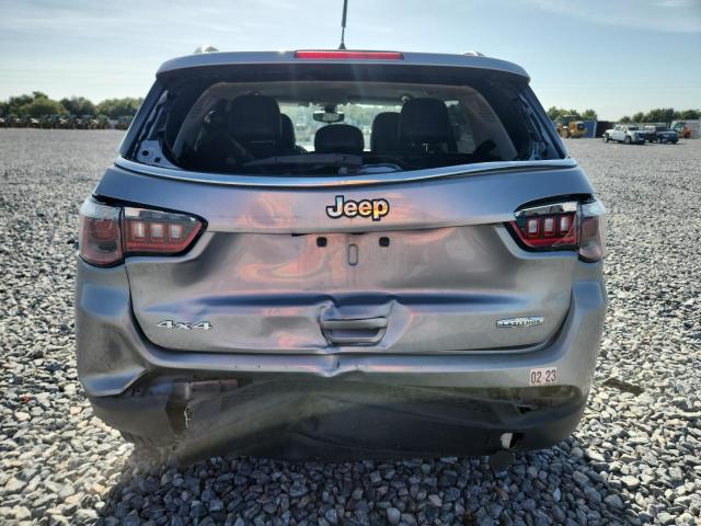 3C4NJDBB2HT680569 - 2017 JEEP COMPASS LATITUDE Gümüş foto 6