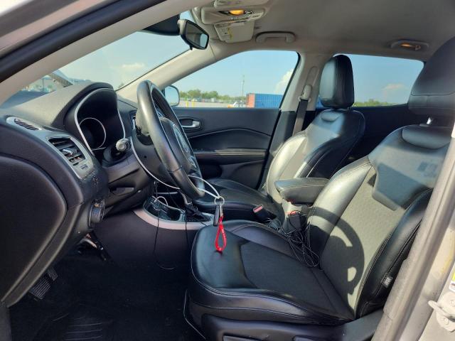 3C4NJDBB2HT680569 - 2017 JEEP COMPASS LATITUDE Gümüş foto 7