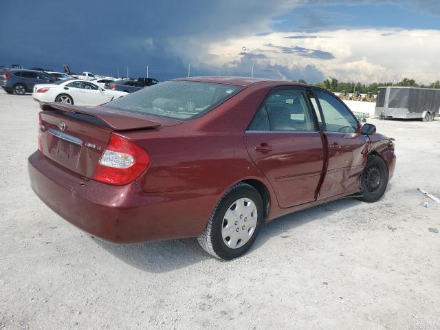 JTDBE32K320009742 - 2002 TOYOTA CAMRY LE RED photo 3