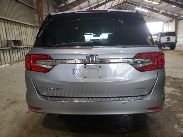 5FNRL6H92JB080960 - 2018 HONDA ODYSSEY ELITE Silber Foto 6
