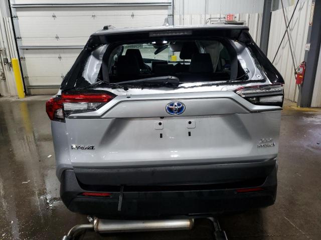 2T3RWRFV4RW225687 - 2024 TOYOTA RAV4 XLE SILVER photo 6