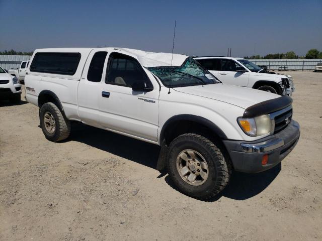 4TAWN72N0XZ409369 - 1999 TOYOTA TACOMA XTRACAB WHITE photo 4