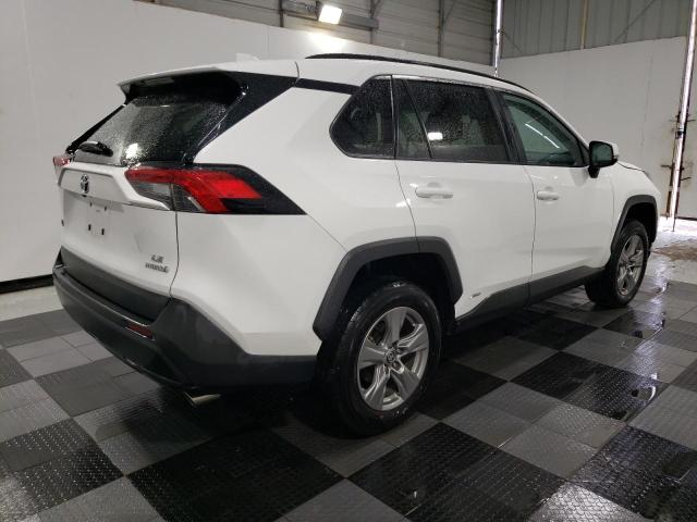 4T3MWRFVXRU160693 - 2024 TOYOTA RAV4 LE 白色 照片 3