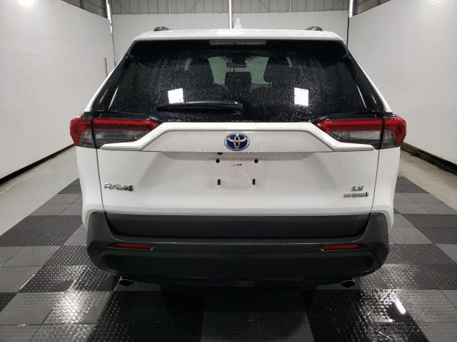 4T3MWRFVXRU160693 - 2024 TOYOTA RAV4 LE 白色 照片 6