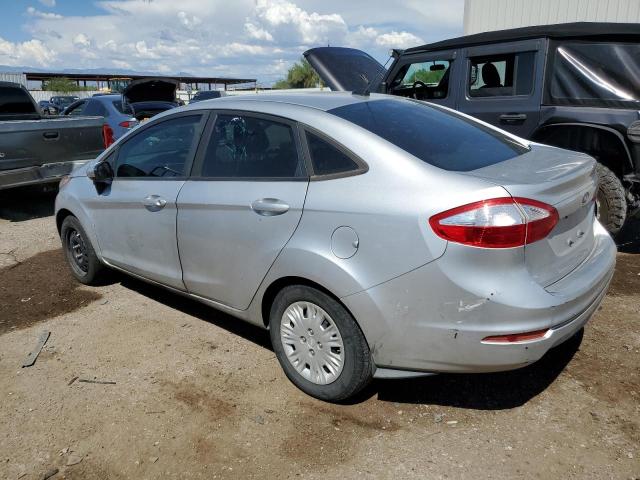 3FADP4AJ5JM132610 - 2018 FORD FIESTA S SILVER photo 2