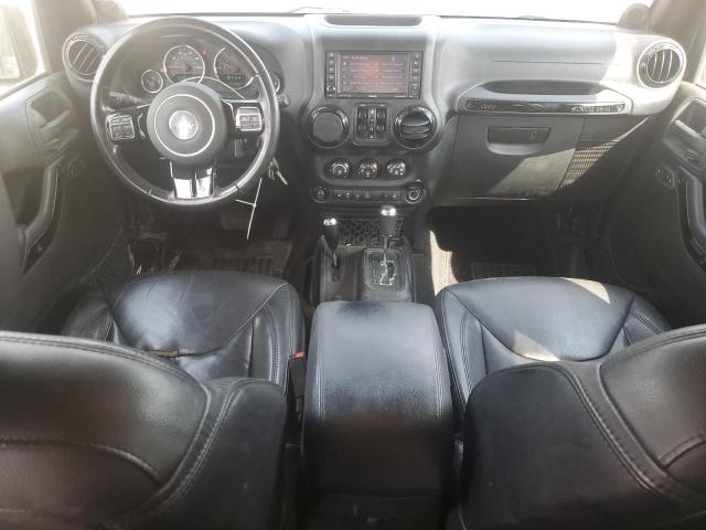 1C4HJWEG8EL322965 - 2014 JEEP WRANGLER U SAHARA 黑色 照片 8