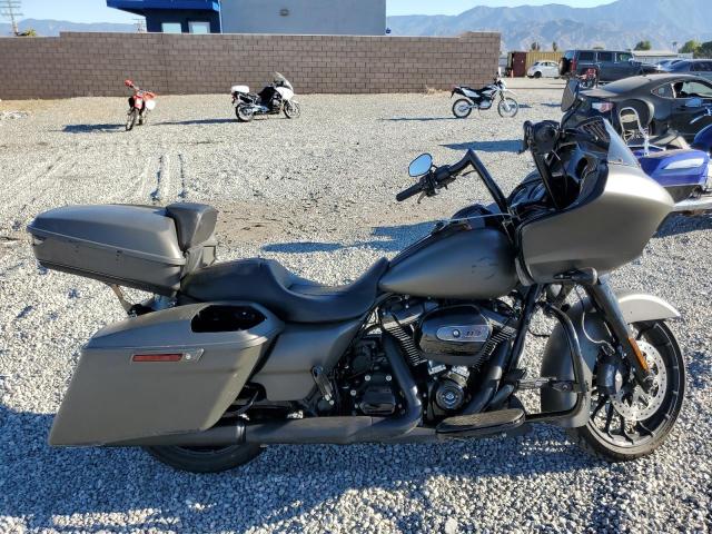 2019 HARLEY-DAVIDSON FLTRXS, 