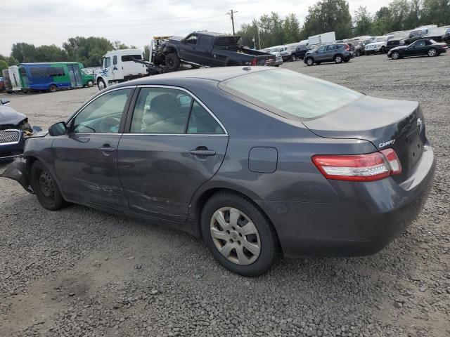 4T1BF3EK9AU004637 - 2010 TOYOTA CAMRY BASE GRAY photo 2
