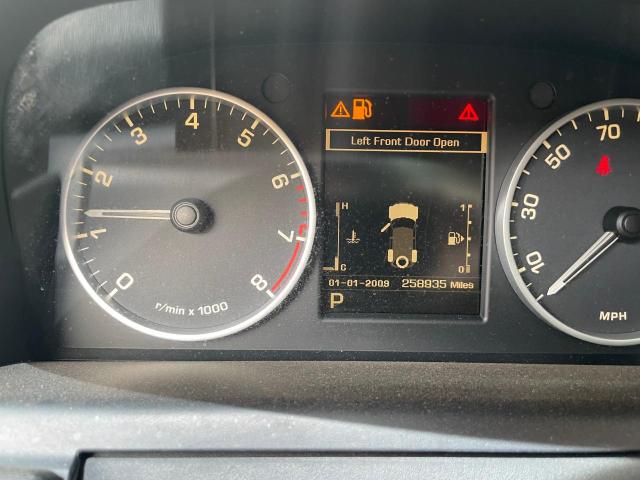 SALSF2D41CA726733 - 2012 LAND ROVER RANGE ROVE HSE BLACK photo 8