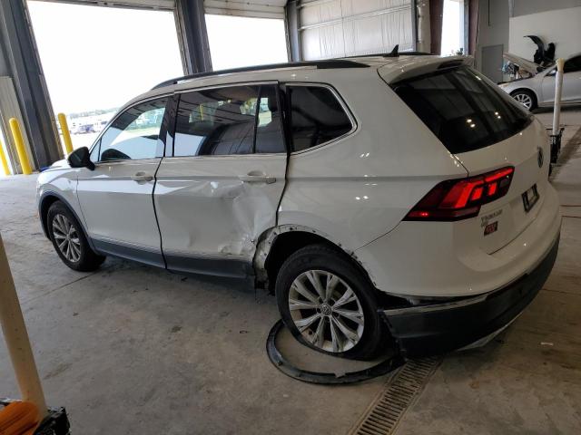 3VV2B7AX5JM097557 - 2018 VOLKSWAGEN TIGUAN SE Белый фото 2