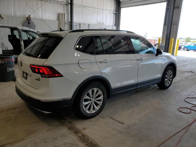 3VV2B7AX5JM097557 - 2018 VOLKSWAGEN TIGUAN SE Белый фото 3
