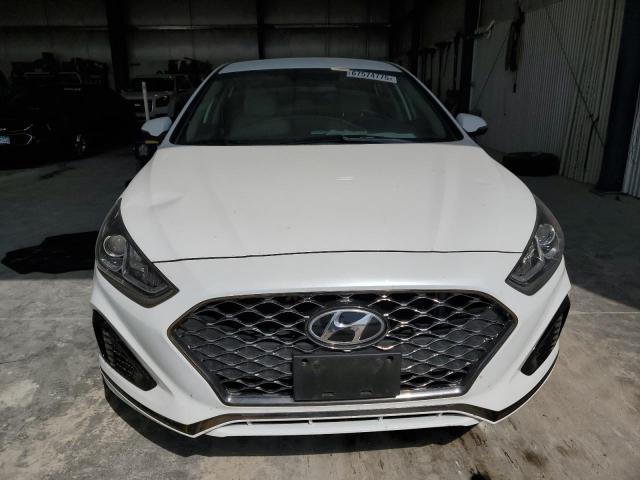 5NPE34AF2KH819900 - 2019 HYUNDAI SONATA LIMITED თეთრი ფოტო 5