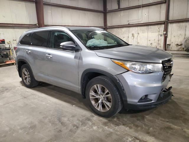 5TDJKRFH3FS185277 - 2015 TOYOTA HIGHLANDER XLE SILVER photo 4