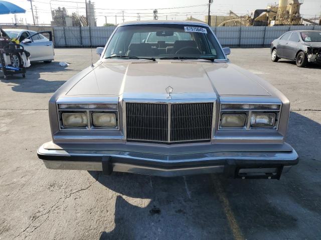 1C3BF66P4JW112124 - 1988 CHRYSLER FIFTH AVENUE TAN photo 5