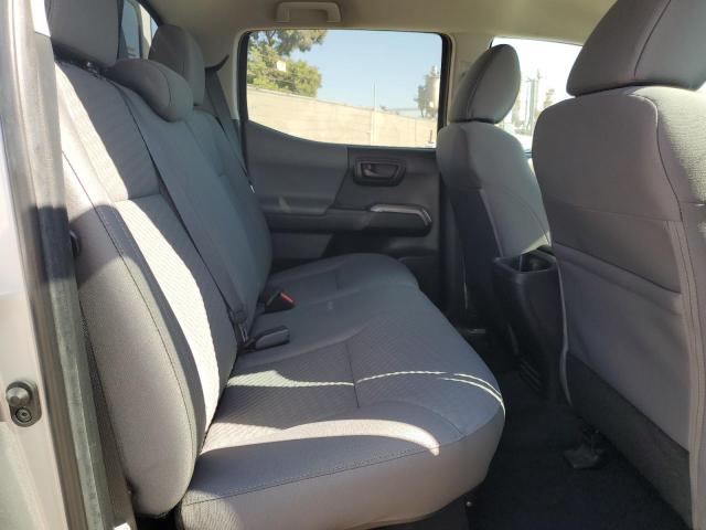 3TMDZ5BN8NM127533 - 2022 TOYOTA TACOMA DOUBLE CAB SILVER photo 11