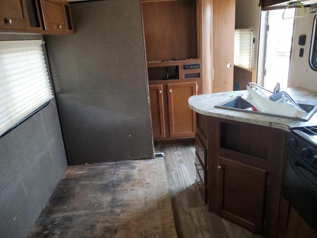 5SFEB3527HE330337 - 2017 HEARTLAND TRAIL RUNN თეთრი ფოტო 5