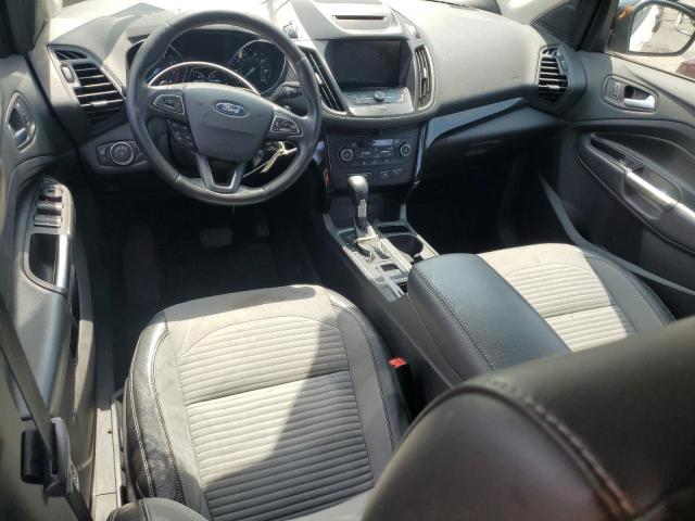 1FMCU9GD2JUC65989 - 2018 FORD ESCAPE SE Weiß Foto 8