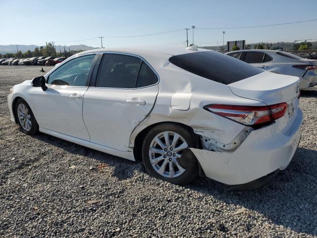4T1B11HK6KU835237 - 2019 TOYOTA CAMRY L WHITE photo 2