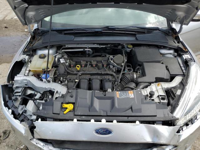 1FADP3F27FL217291 - 2015 FORD FOCUS SE SILVER photo 11