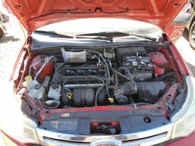 1FAHP32N58W134672 - 2008 FORD FOCUS S/SE RED photo 11