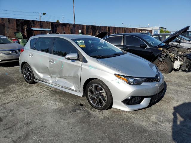 JTNKARJE1GJ509938 - 2016 TOYOTA SCION IM SILVER photo 4