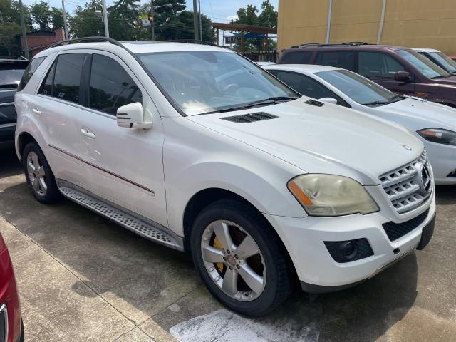 4JGBB5GB6BA695469 - 2011 MERCEDES-BENZ ML 350 WHITE photo 1