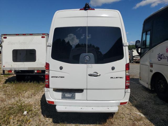 WD3PF4CC3E5879329 - 2014 MERCEDES-BENZ SPRINTER 3500 WHITE photo 6