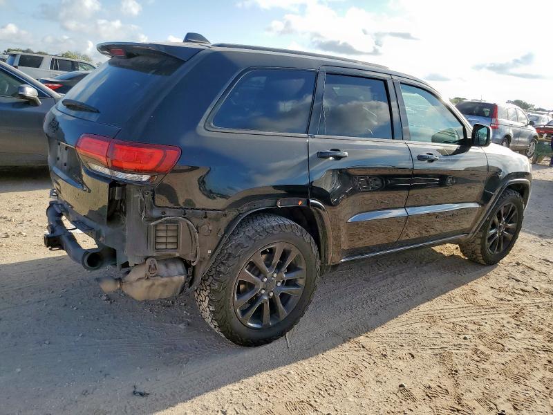 1C4RJFAG3KC805365 - 2019 JEEP GRAND CHER LAREDO BLACK photo 3