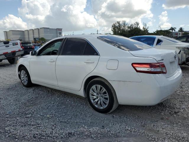 4T1BF3EK6BU727024 - 2011 TOYOTA CAMRY BASE Weiß Foto 2