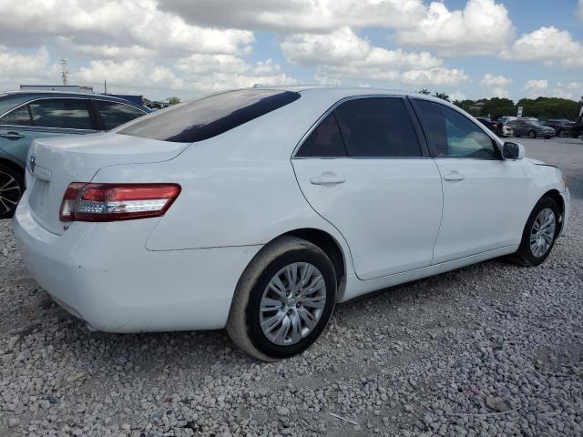 4T1BF3EK6BU727024 - 2011 TOYOTA CAMRY BASE Weiß Foto 3