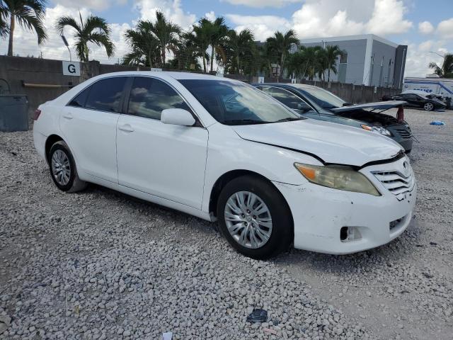 4T1BF3EK6BU727024 - 2011 TOYOTA CAMRY BASE Weiß Foto 4