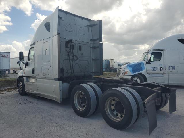 3AKJGLDR0GSGP8590 - 2016 FREIGHTLINER CASCADIA 1 WHITE photo 3