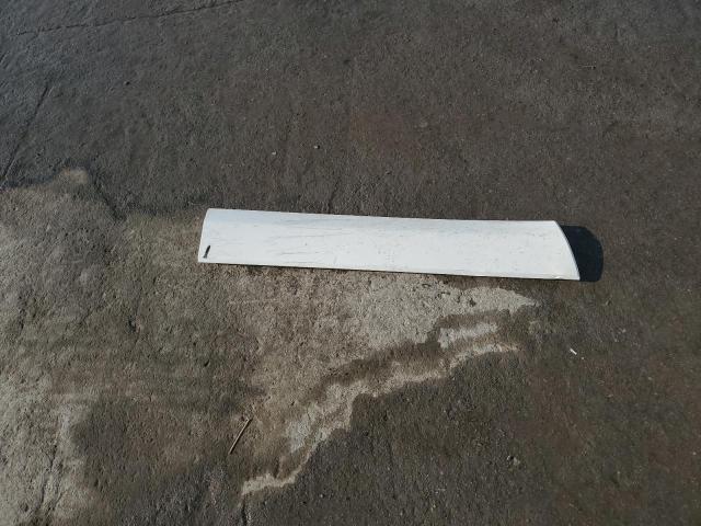 LRBFXCSA9KD093964 - 2019 BUICK ENVISION ESSENCE WHITE photo 13