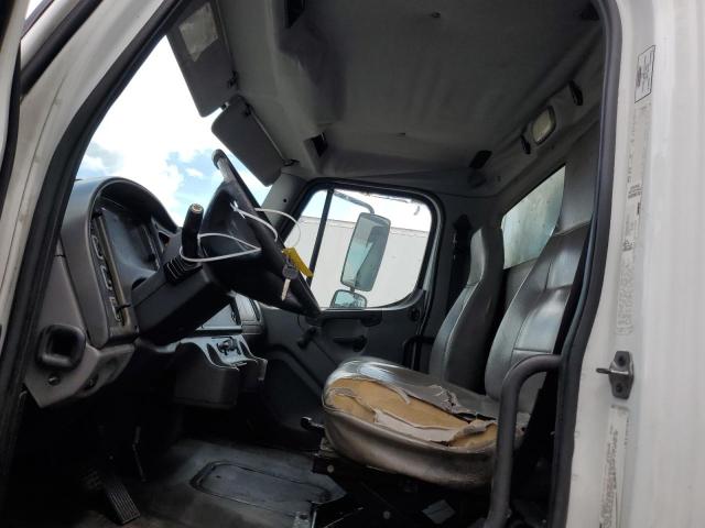 1FVACWDT98HZ07673 - 2008 FREIGHTLINER M2 106 MEDIUM DUTY WHITE photo 7