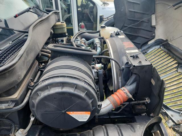 1HTMMAAM76H205938 - 2006 INTERNATIONAL 4000 4300 Weiß Foto 12