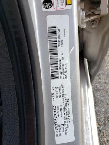 1B3CC1FB2AN175648 - 2010 DODGE AVENGER EXPRESS 银色 照片 13